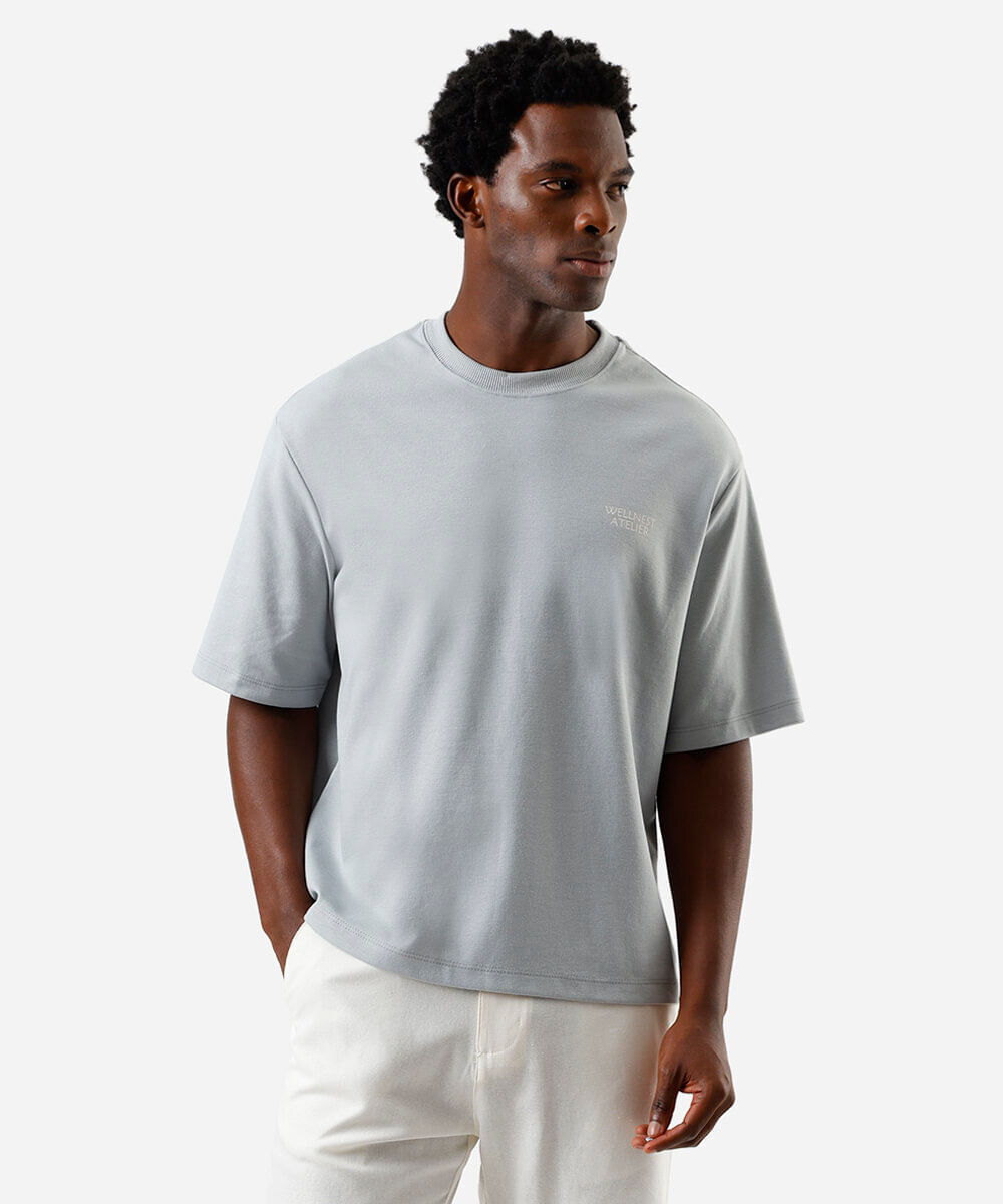 camiseta box fit masculina com algodão estampada azul