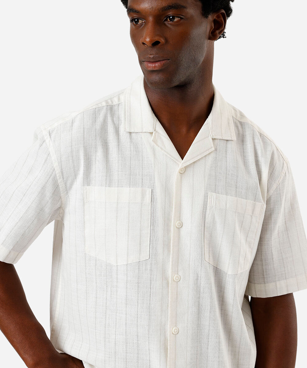 camisa relaxed masculina de algodão listrada branco