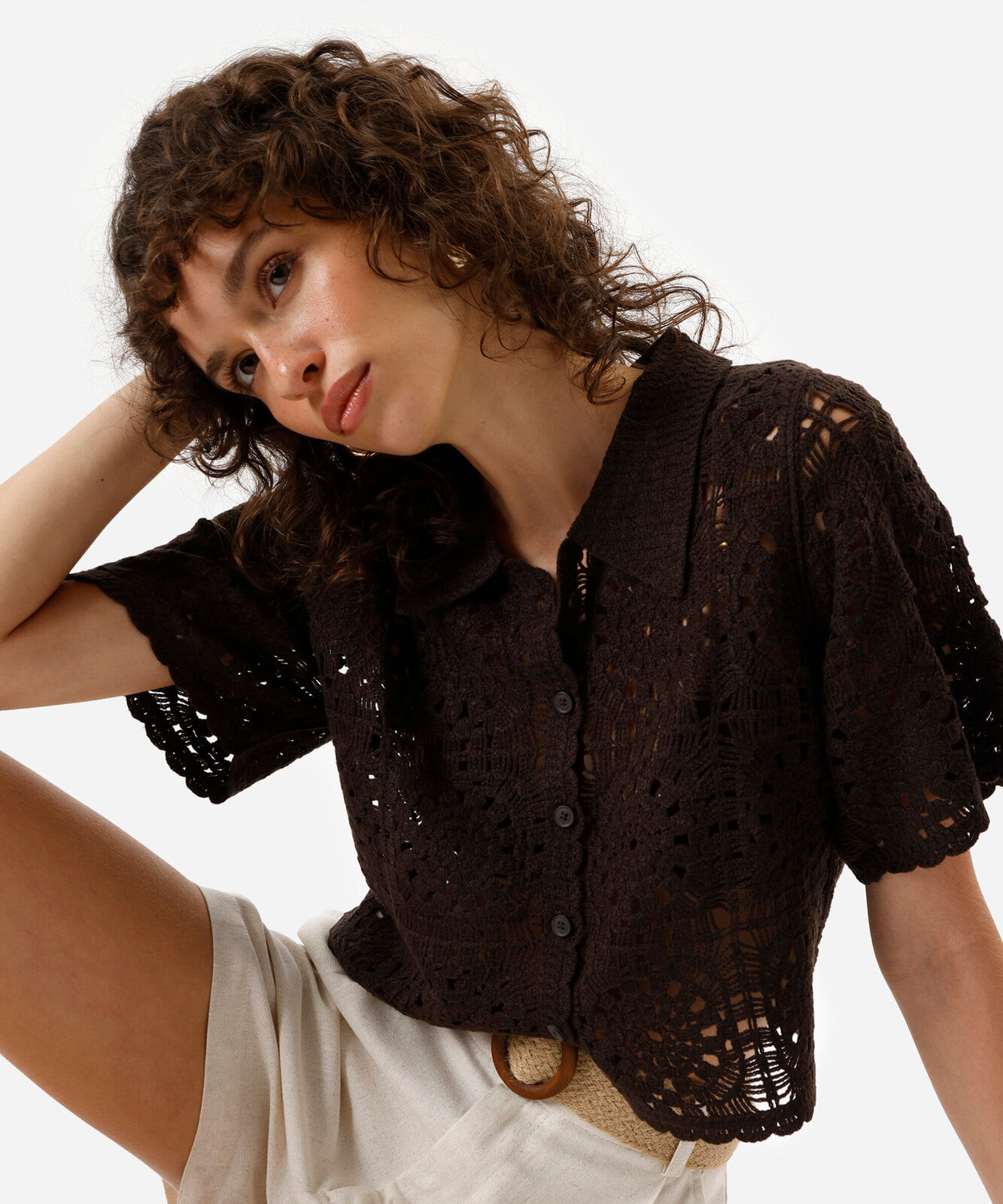 camisa cropped feminina de crochê manga curta marrom