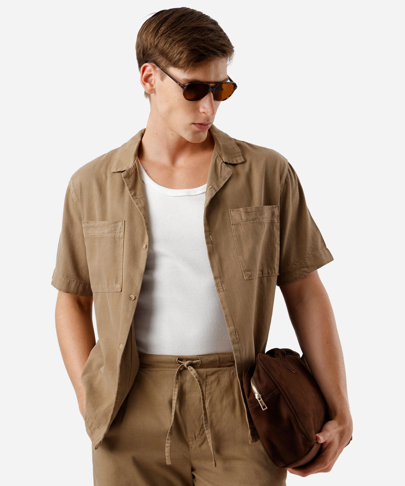 camisa comfort masculina manga curta marrom