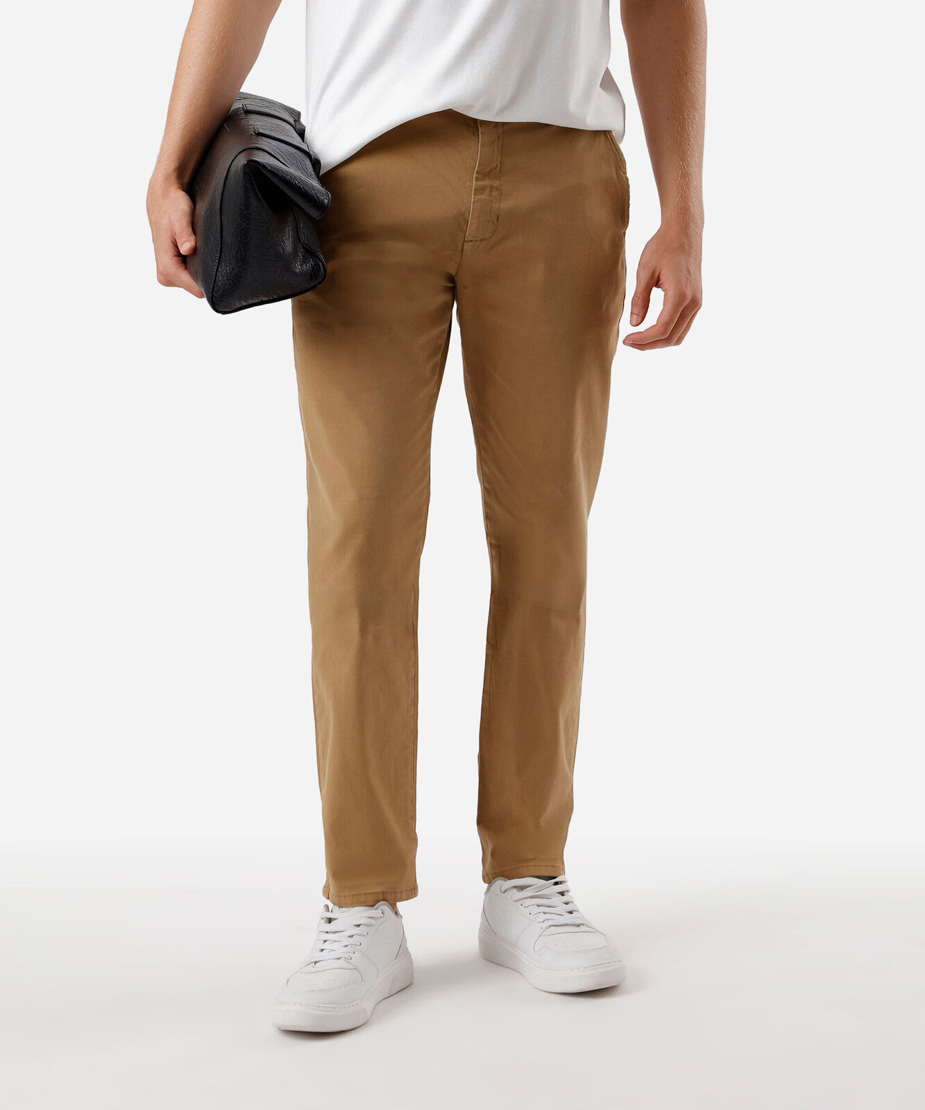 calça chino slim de sarja com elastano masculina bege