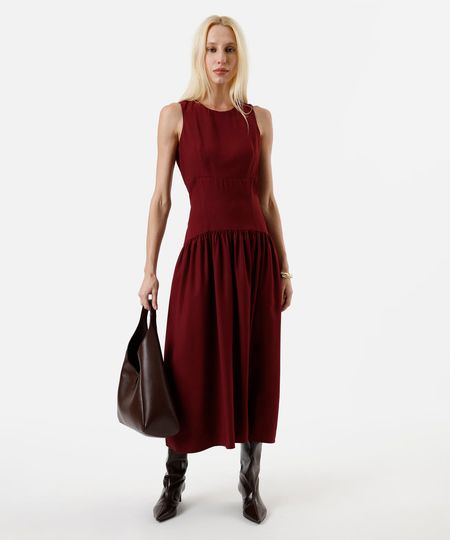 vestido midi feminino com viscose e recortes vinho GG