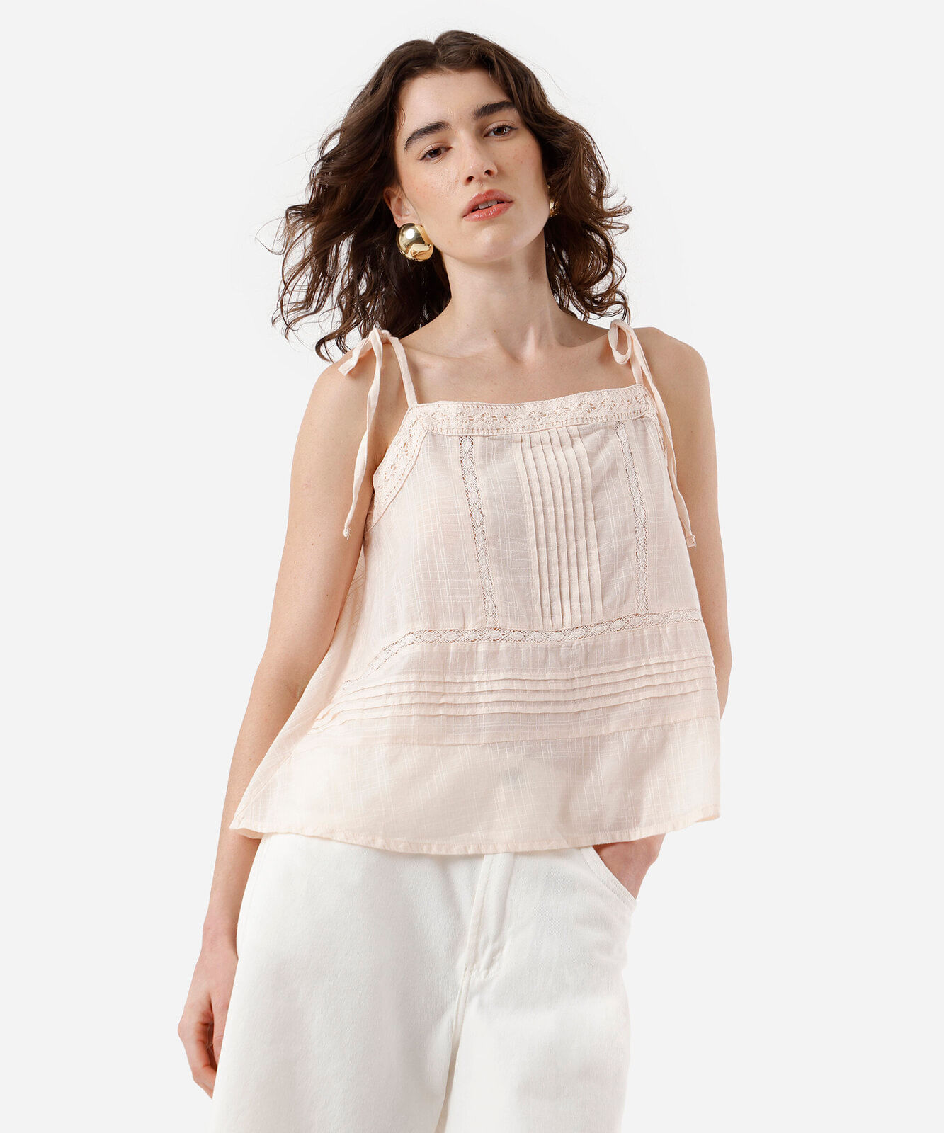 blusa alça fina feminina de algodão com renda e nervuras bege