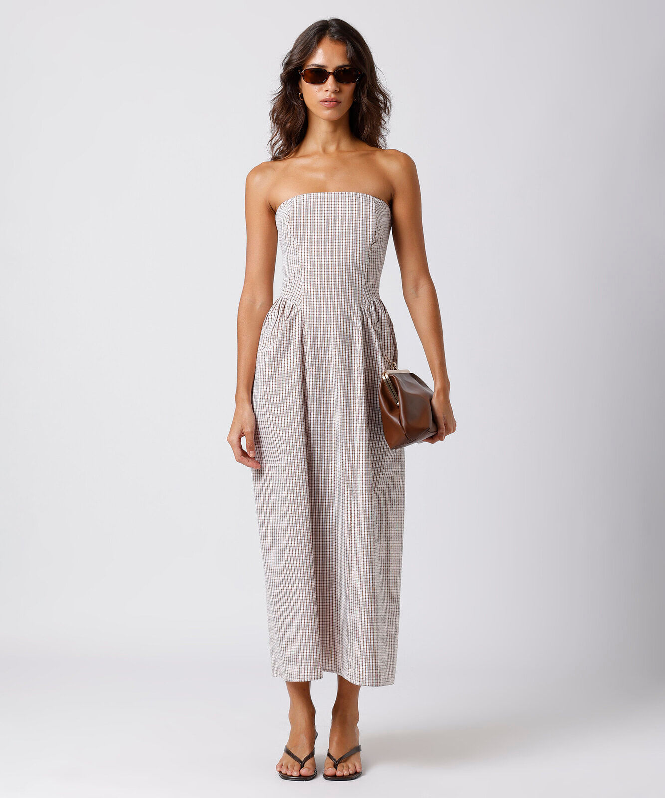 vestido midi sem alça feminino de algodão xadrez mindset marrom