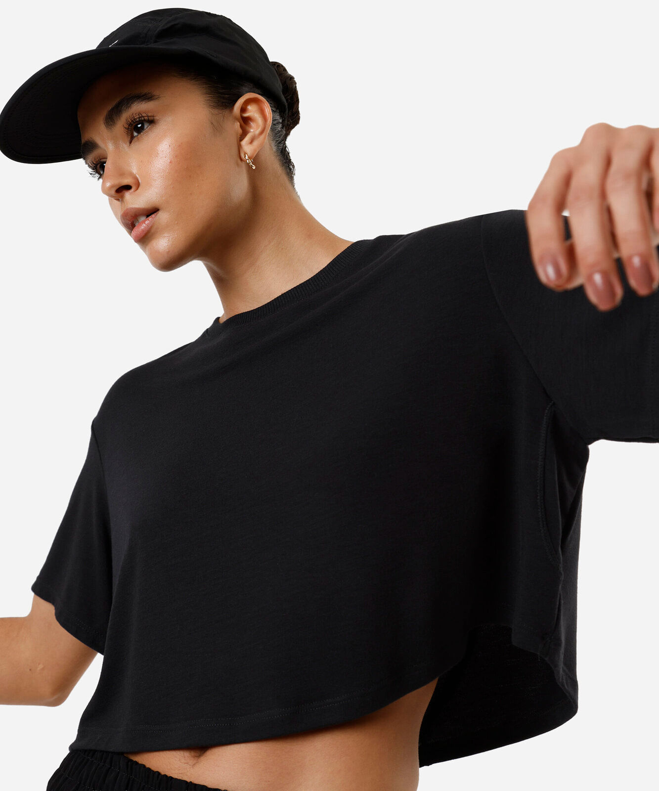 camiseta box fit feminina esportiva ace cropped preta