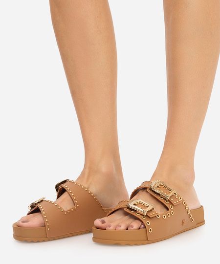 papete feminina com tachas zaxy marrom 33-34