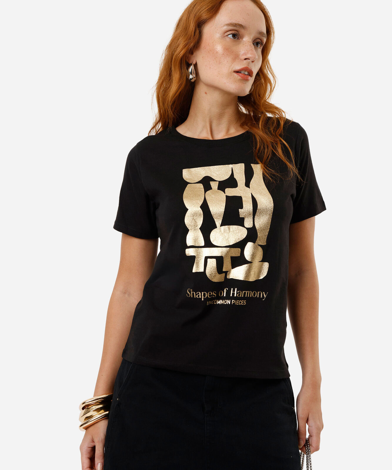 camiseta feminina shapes of harmony preta