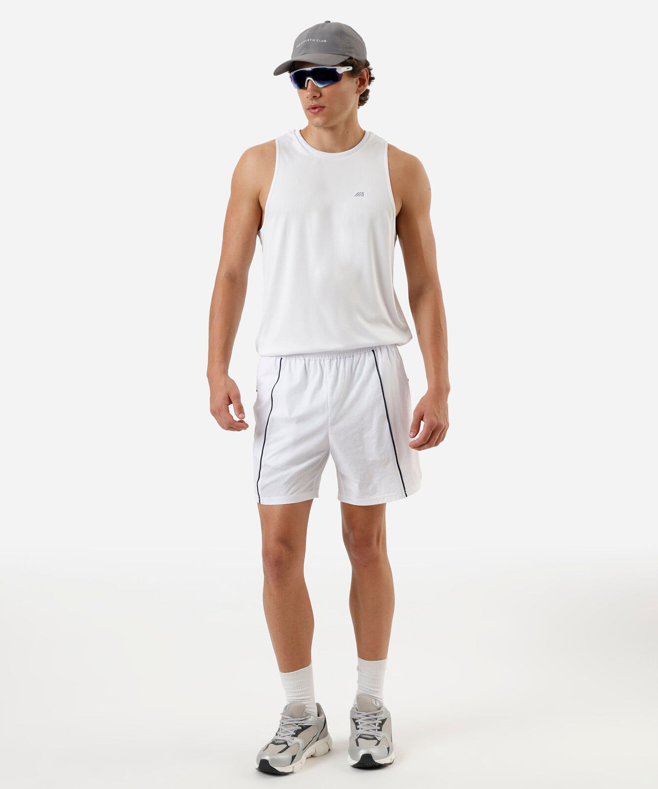 Vista 2 short masculino esportivo ace com nervuras C&A Branco C&A Branco
