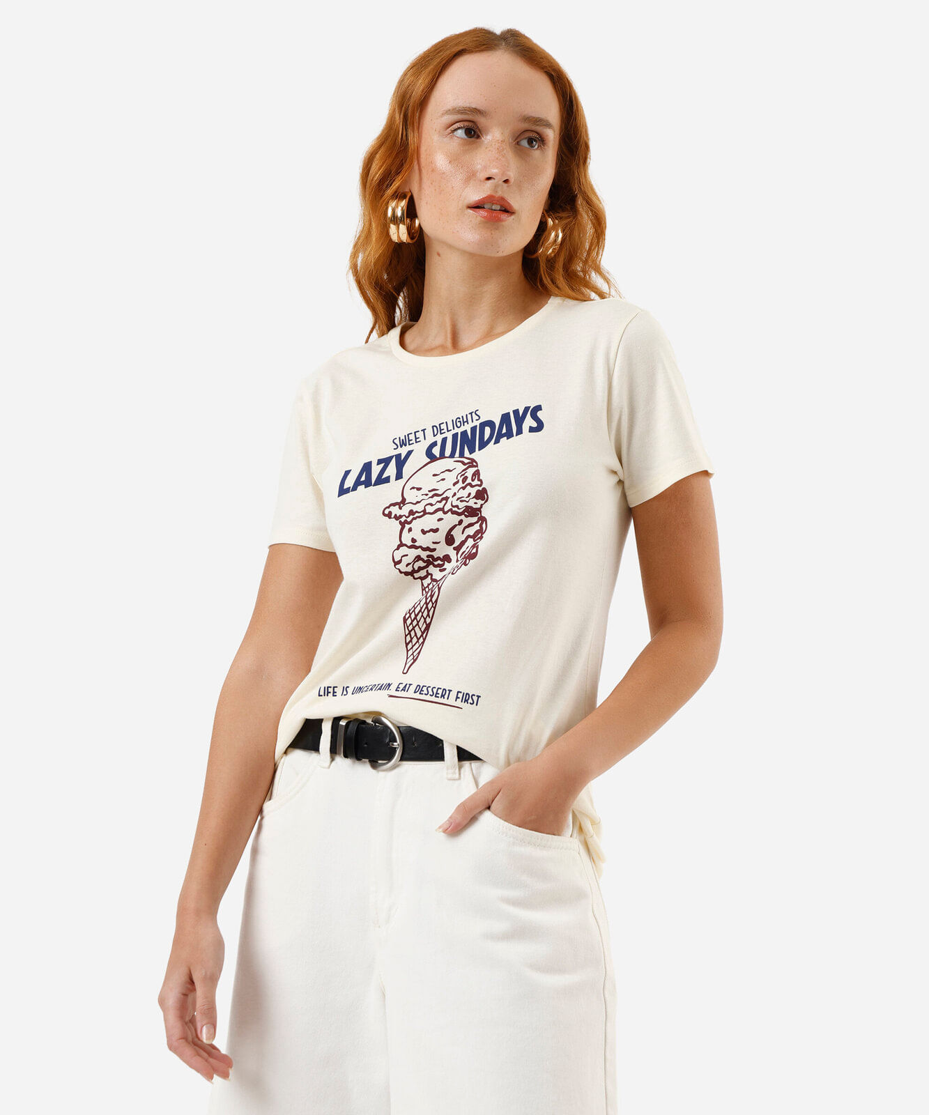 camiseta feminina lazy sundays amarela