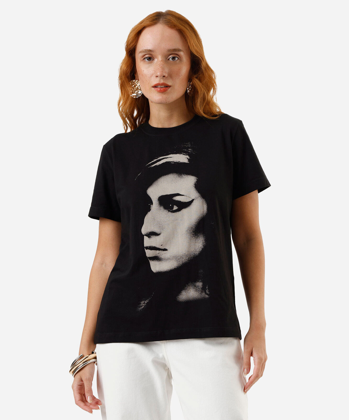 Vista 2 camiseta feminina amy winehouse preta C&A Preto C&A Preto