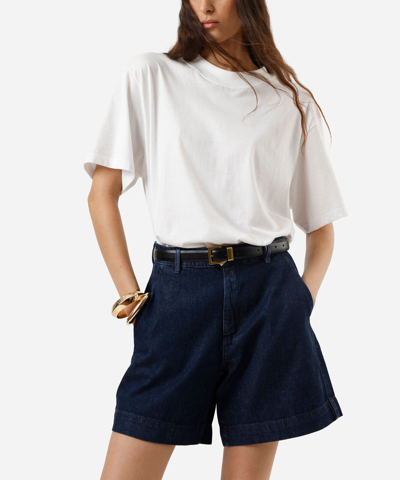 Vista 2 bermuda feminina alfaiatada jeans cintura super alta azul C&A Jeans Amaciado C&A Jeans Amaciado