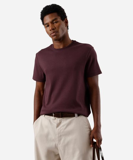camiseta masculina de algodão peruano slim fit vinho P