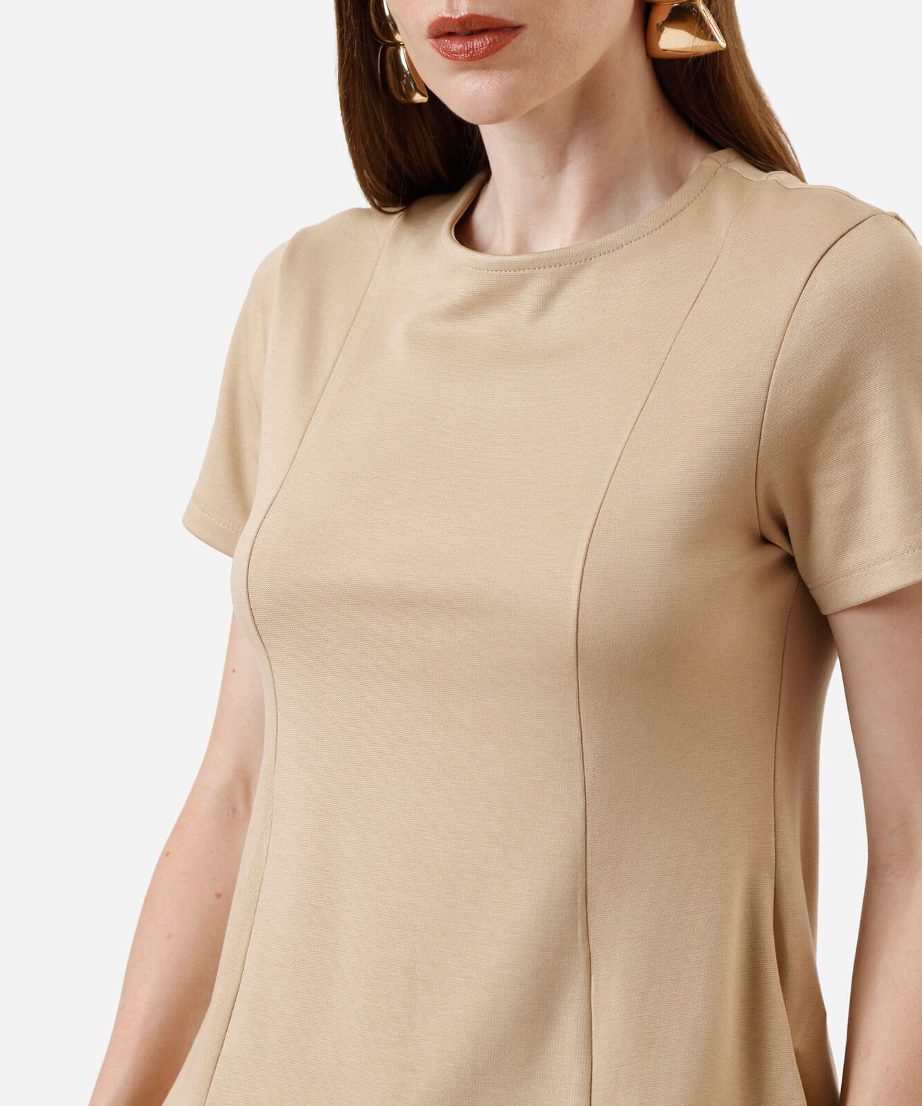blusa peplum feminina com com viscose e recortes manga curta bege