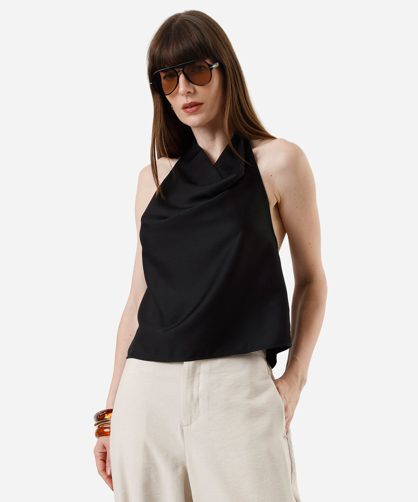blusa frente única feminina acetinada preta