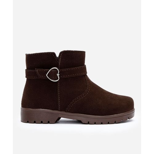 bota bebê com fivela de coração marrom