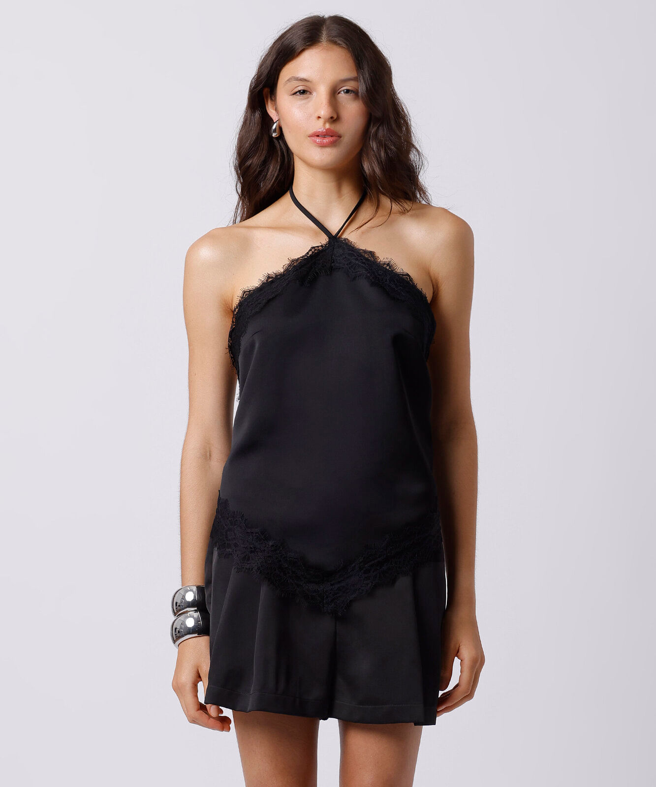 blusa frente única feminina com renda acetinada mindset preta