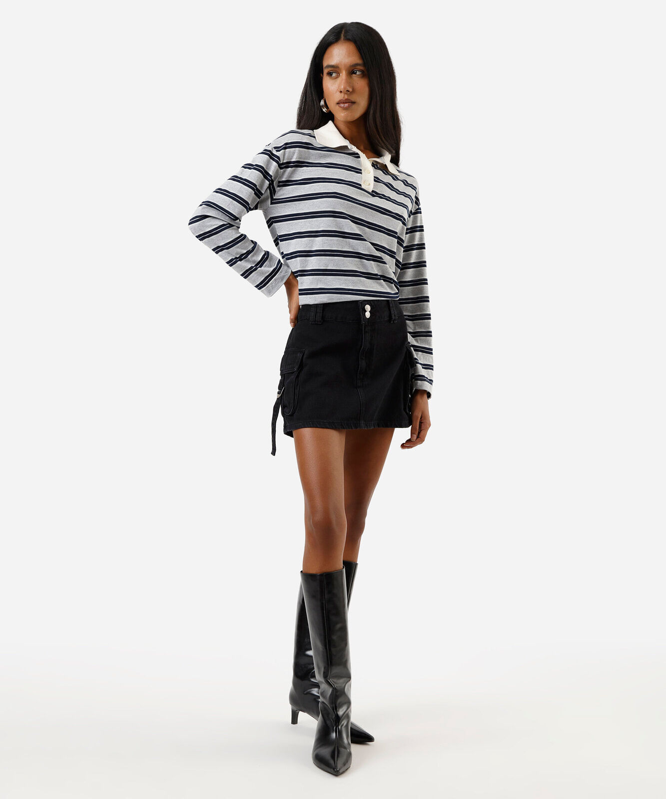 minissaia cargo feminina jeans cintura média preta