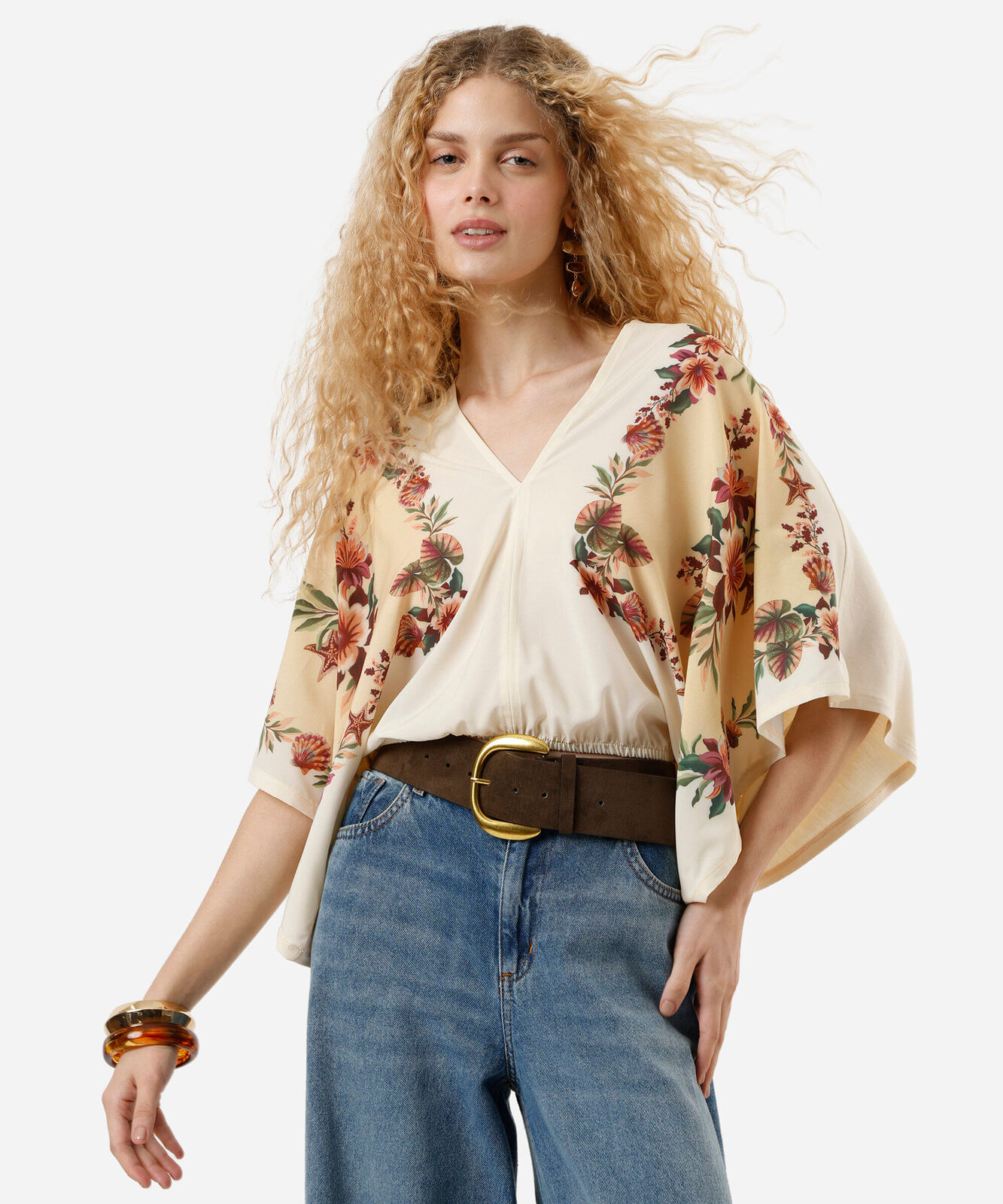 bata feminina manga ampla floral bege