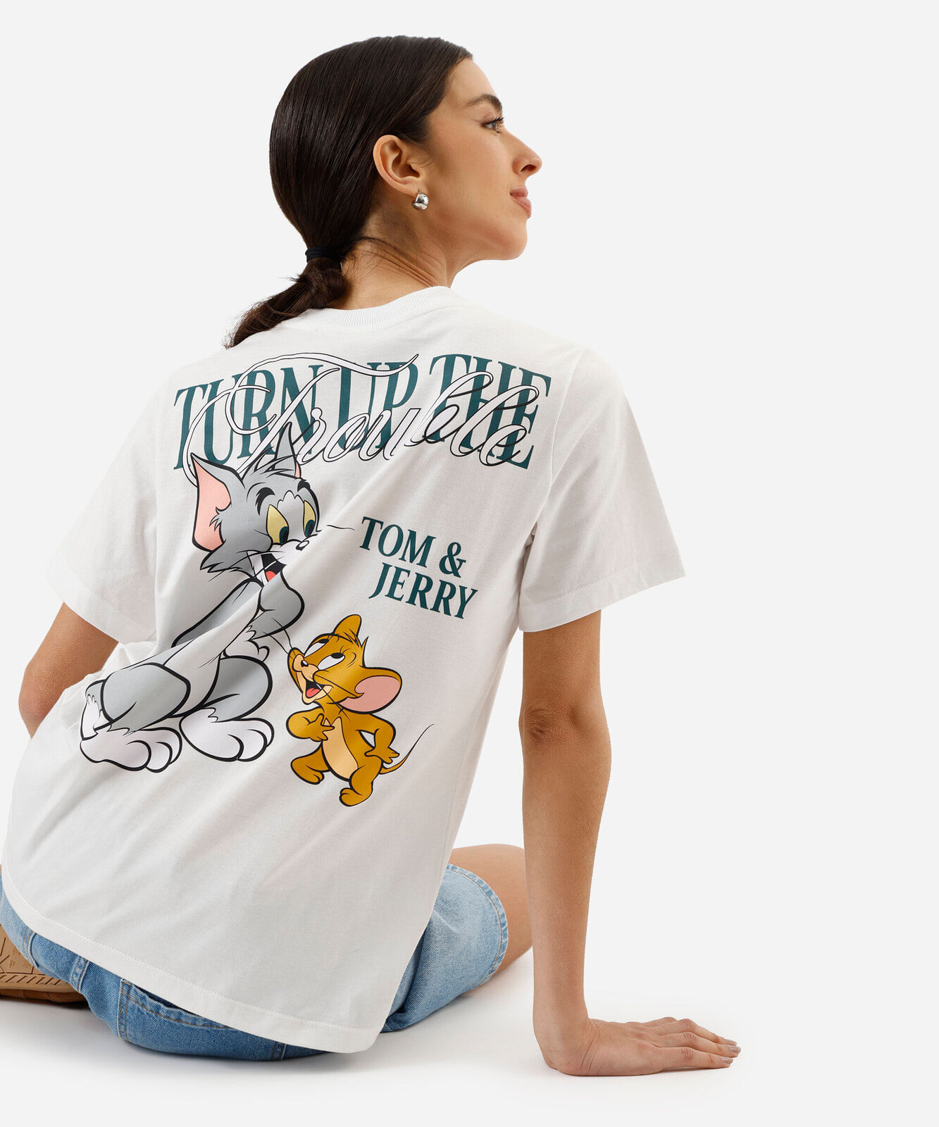 camiseta feminina de algodão tom e jerry off white