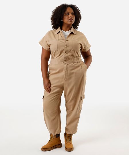 macacão feminino de sarja plus size bege 50