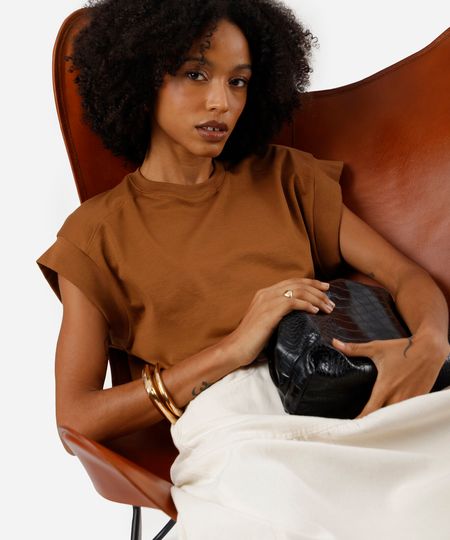 blusa muscle tee feminina de algodão peruano interlock bege M blusa muscle tee feminina de algodão peruano interlock bege M