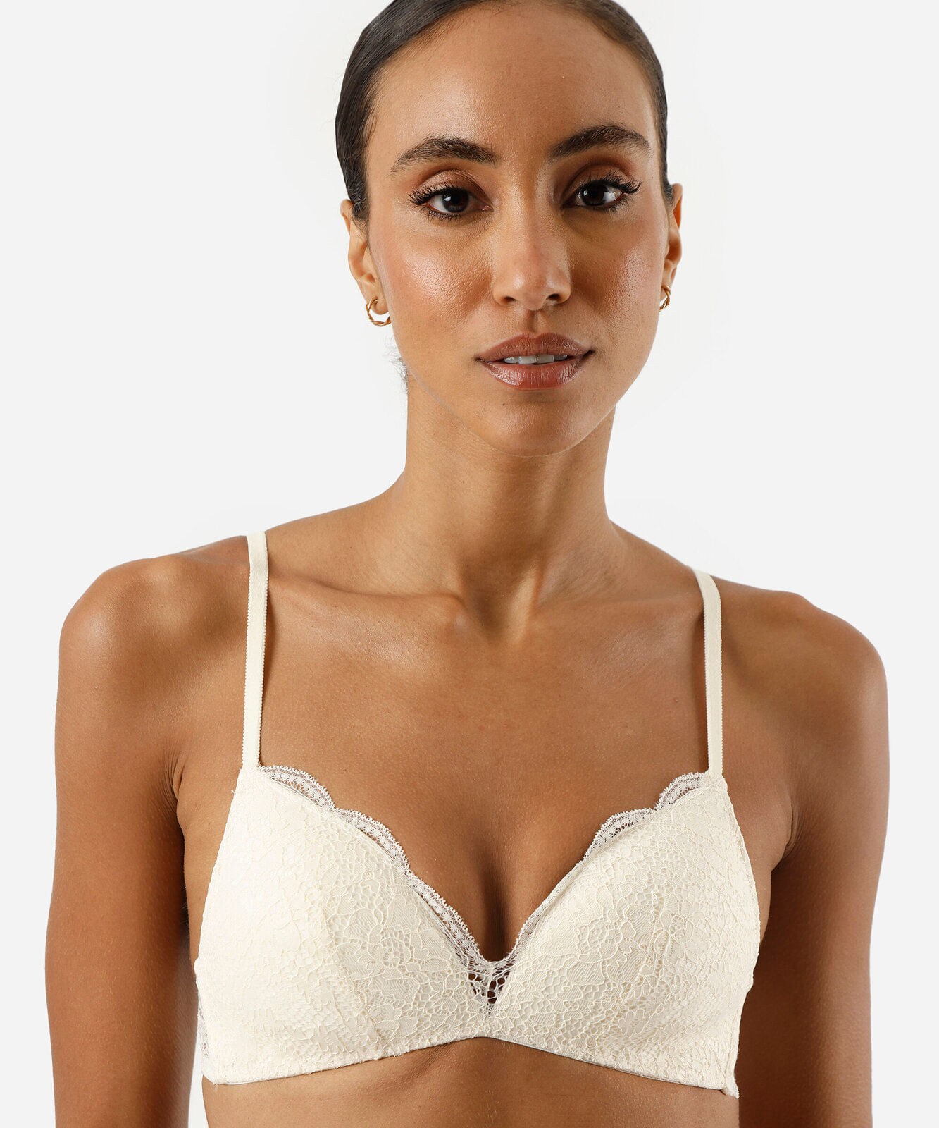 sutiã triângulo com bojo renda bege