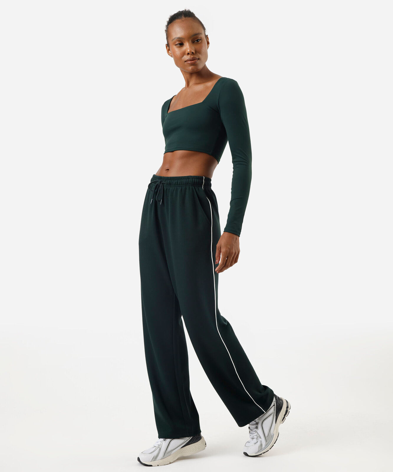 calça reta feminina esportiva ace com nervura verde