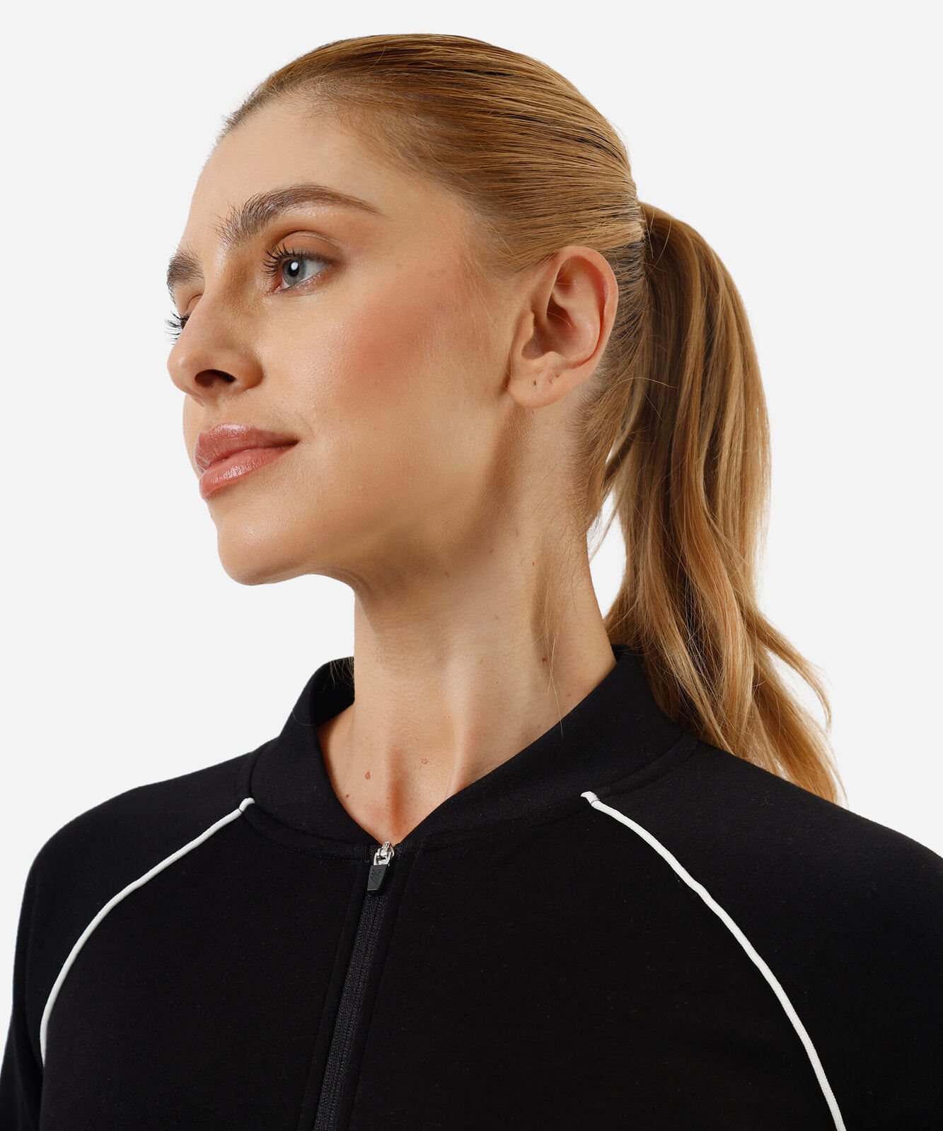 jaqueta feminina esportiva ace com nervura preta