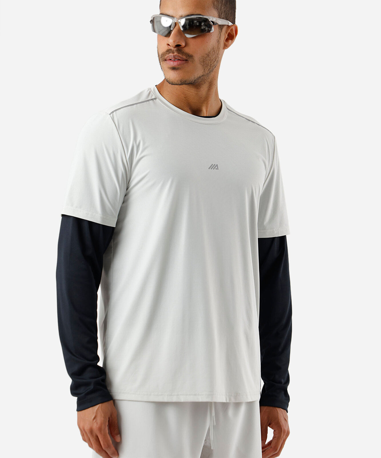 camiseta masculina de poliamida manga curta esportiva ace cinza