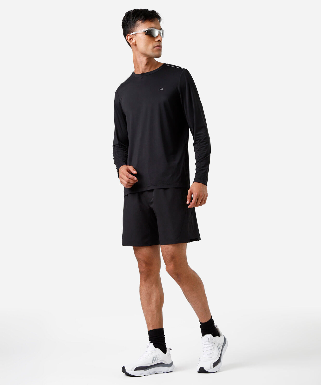 bermuda esportiva reta masculina bolso com zíper preta