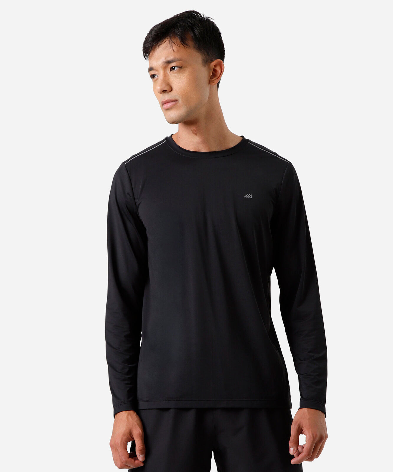 camiseta masculina esportiva manga longa preta