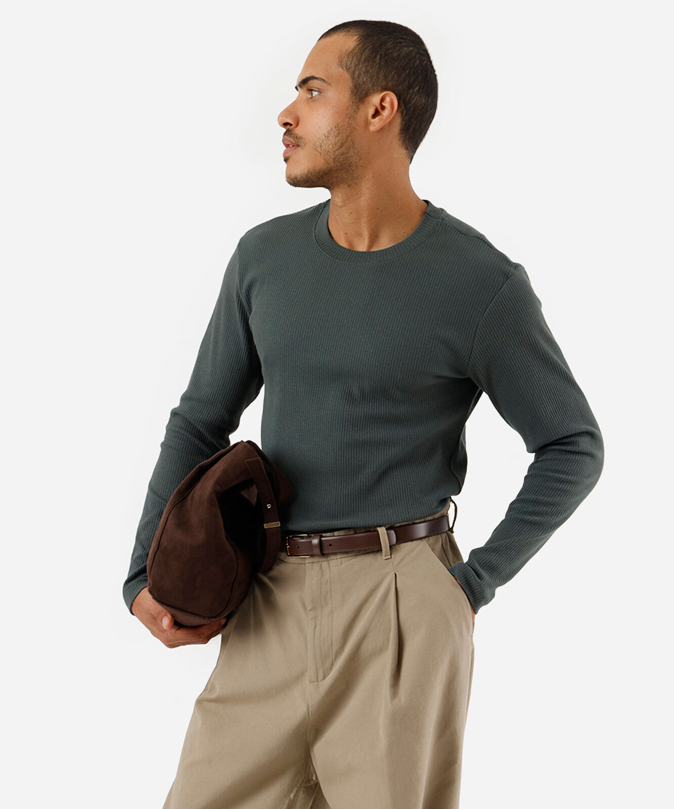 camiseta slim fit masculina de algodão manga longa canelada verde