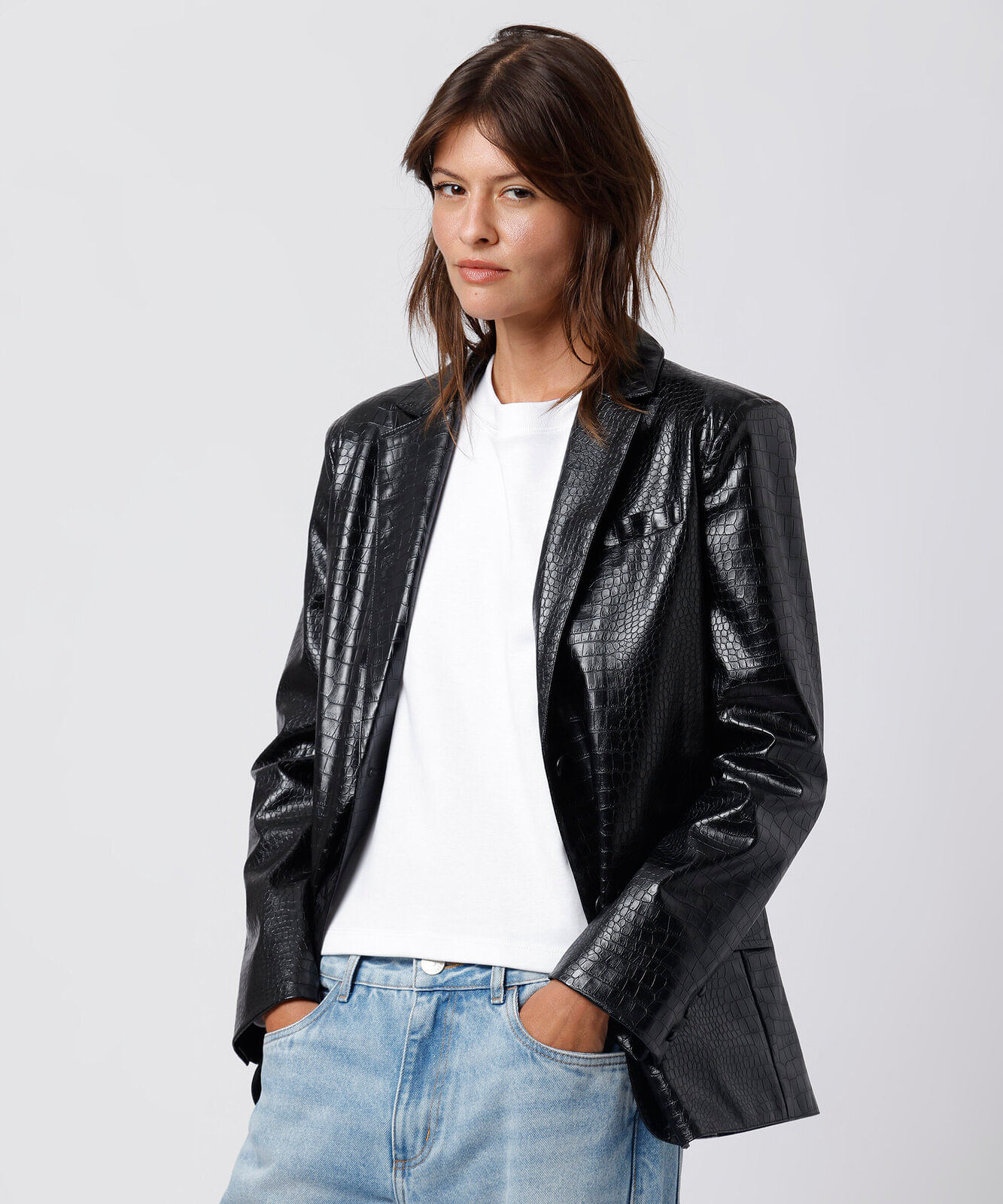 blazer feminino de poliuretano croco mindset preto