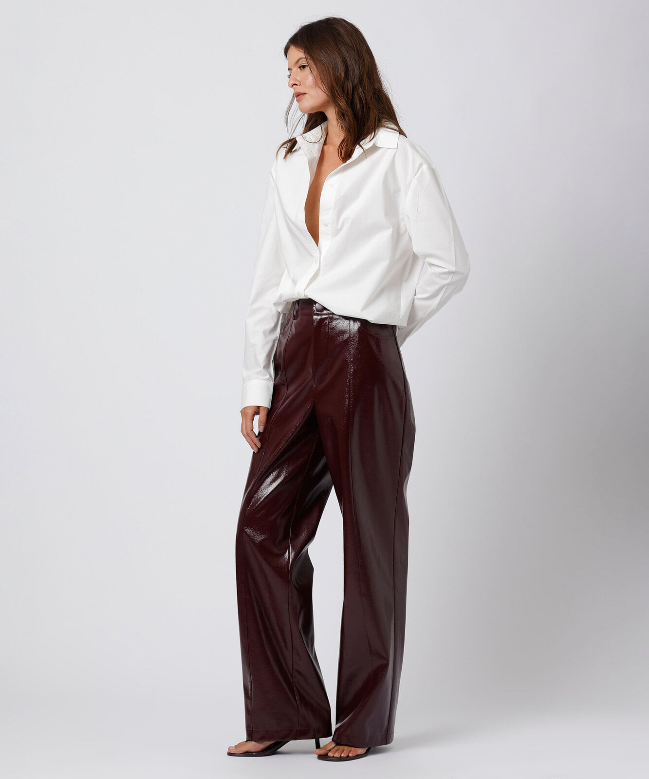 calça reta de feminina poliuretano texturizada mindset vinho