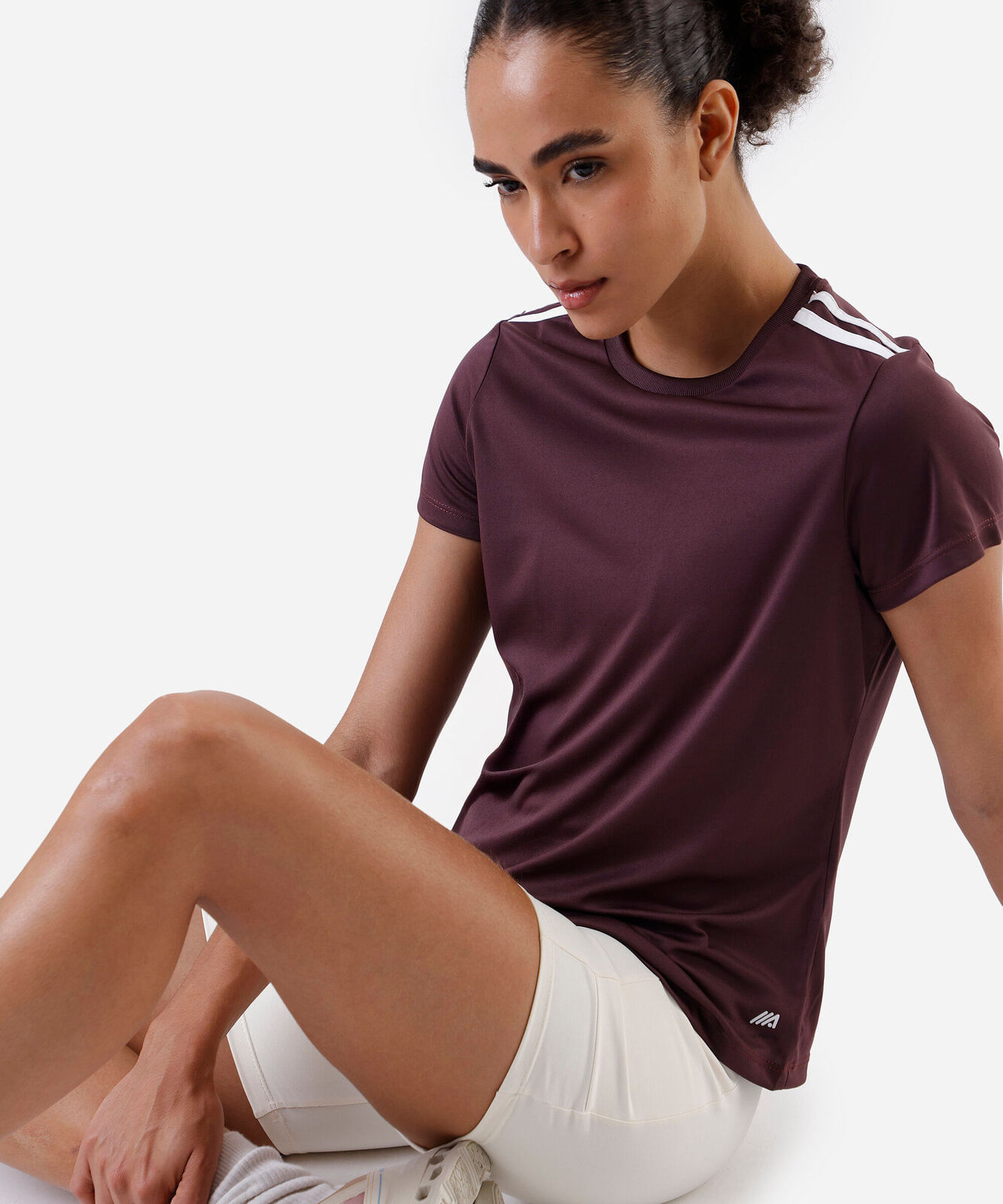 camiseta feminina manga curta tiras esportiva vinho