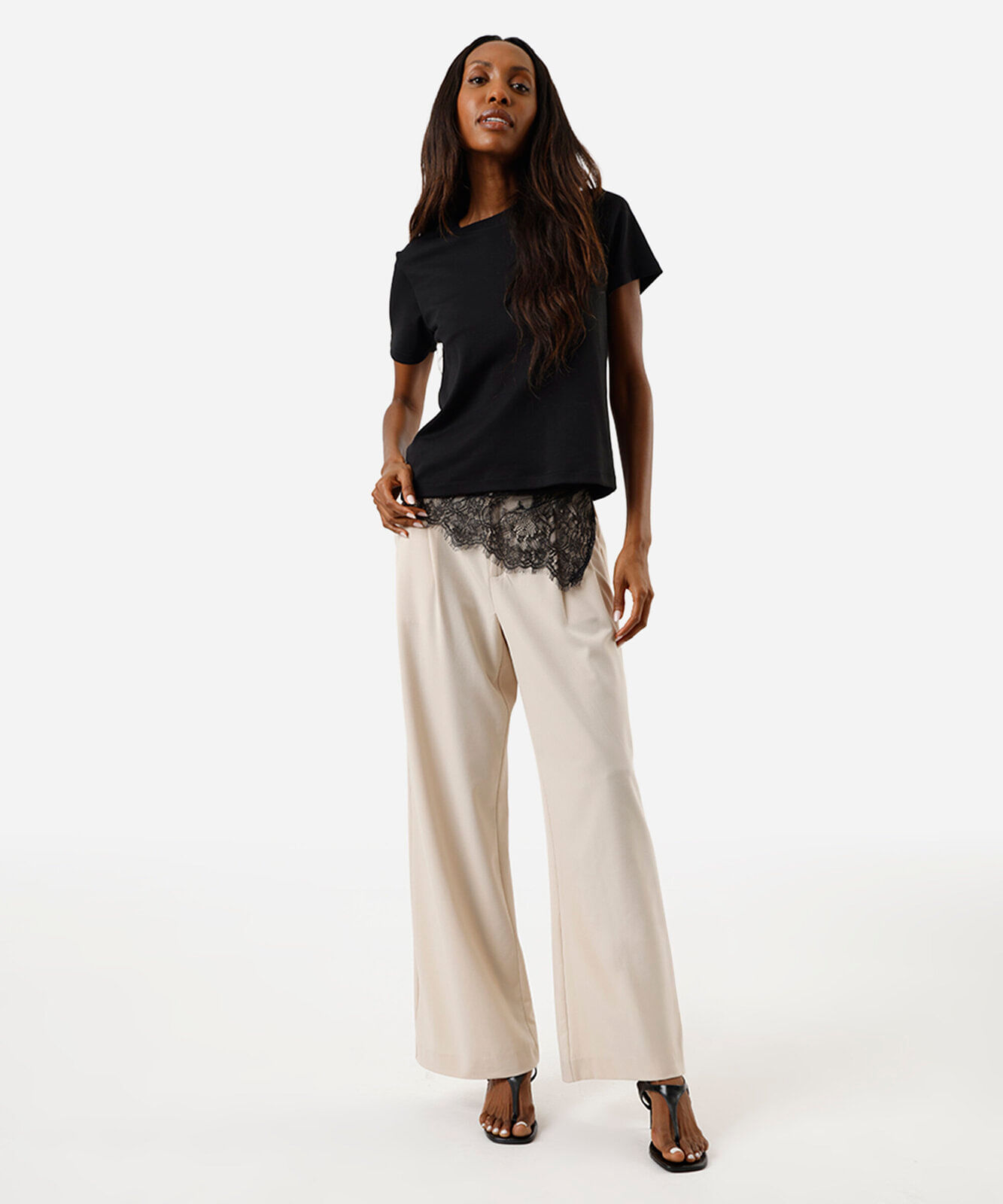 calça de alfaiataria wide leg feminina com pregas bege