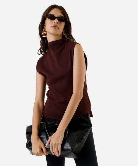 regata de tricot gola alta marrom PP regata de tricot gola alta marrom PP