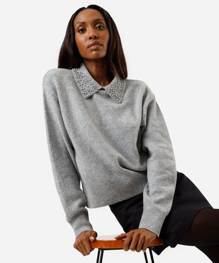 suéter de tricot com pérolas cinza M