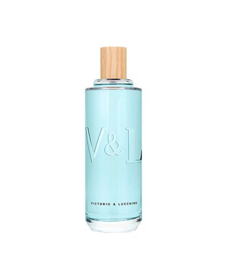 perfume feminino victorio e lucchino aguas esenciales evasión azul eau de cologne 250ml 250 ML perfume feminino victorio e lucchino aguas esenciales evasión azul eau de cologne 250ml 250 ML
