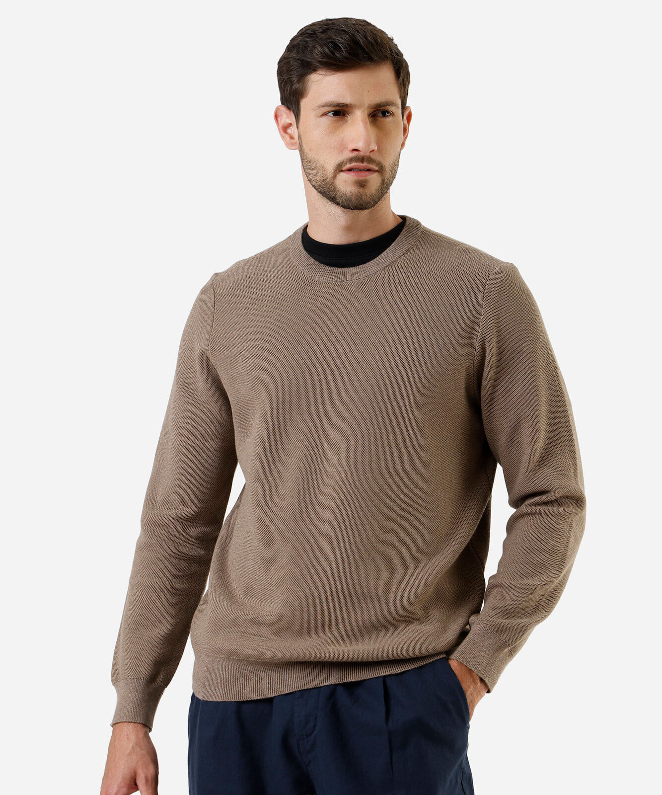 suéter masculino de tricot gola redonda manga longa bege