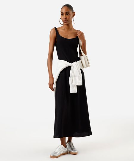 vestido midi evasê feminino com viscose e recortes preto PP