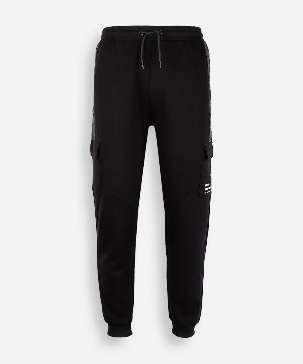 calça jogger juvenil de moletom com bolso cargo preta