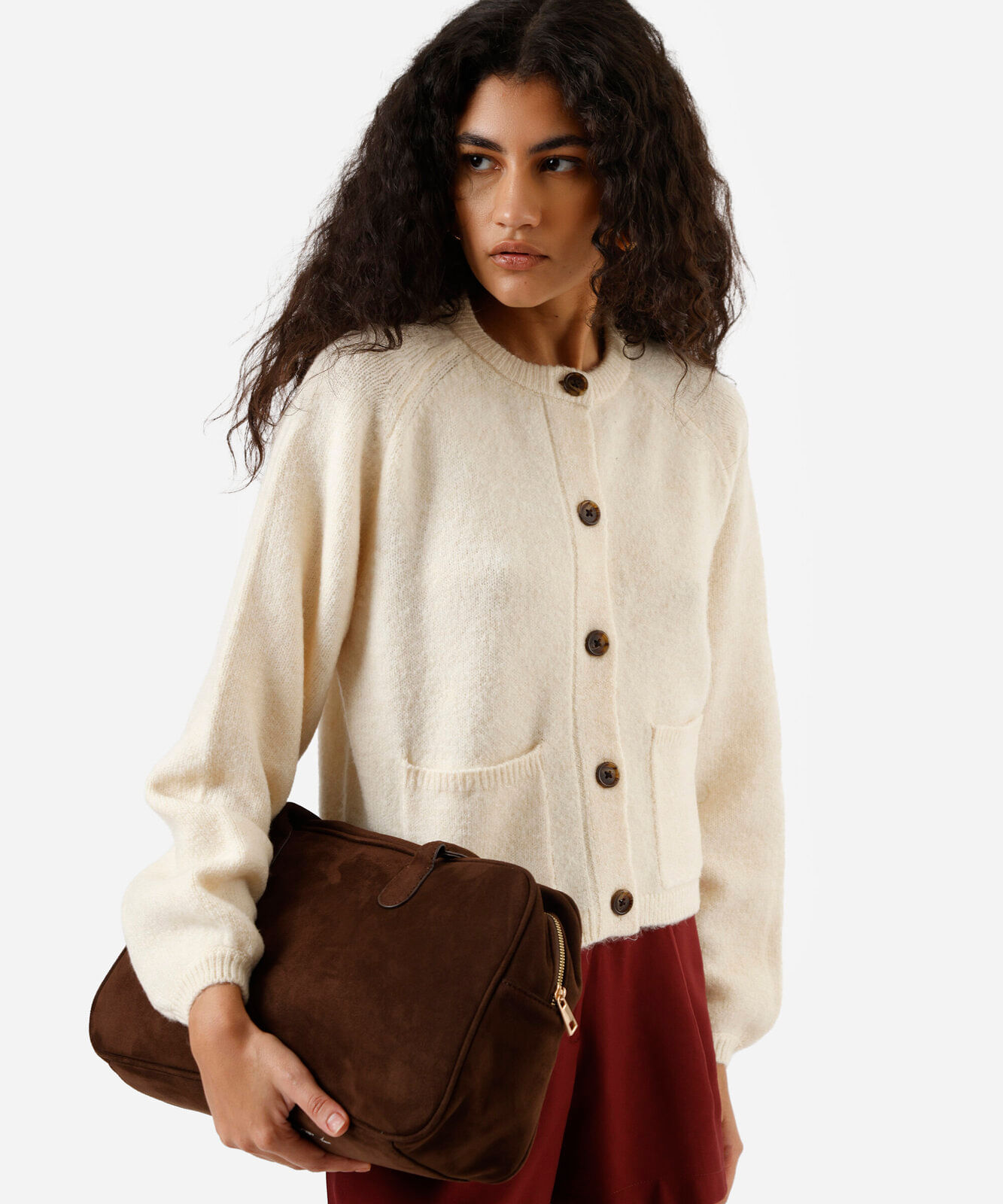 cardigan feminino de tricot com bolsos bege