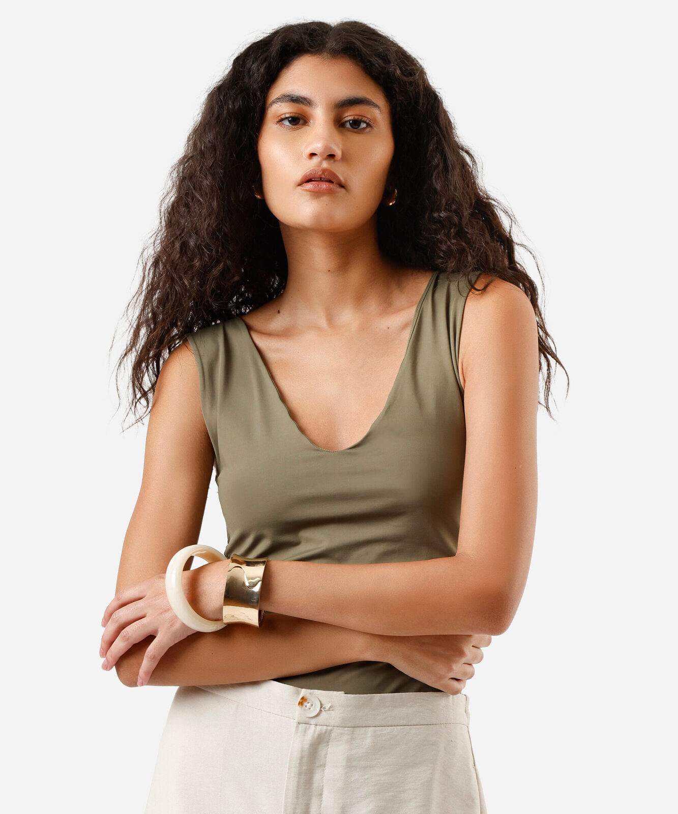 body feminino de poliamida decote v verde