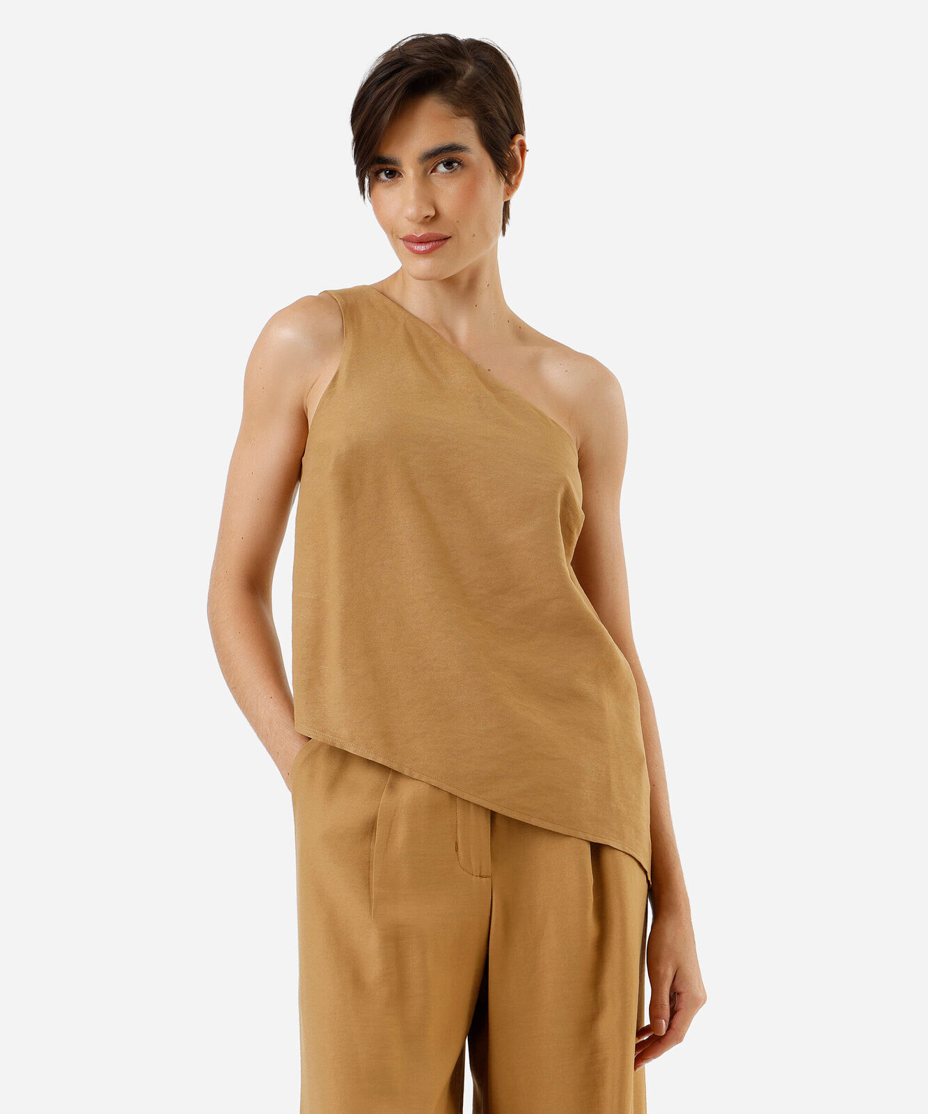 blusa ombro único feminina com viscose assimétrica bege