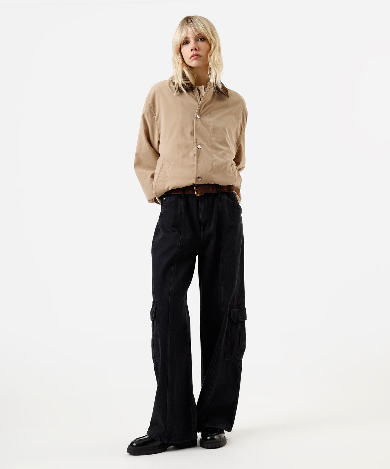 calça cargo oversized feminina jeans cintura baixa preta