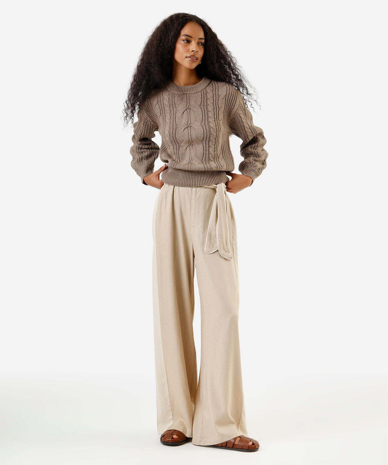 calça pantalona feminina com linho e faixa bege