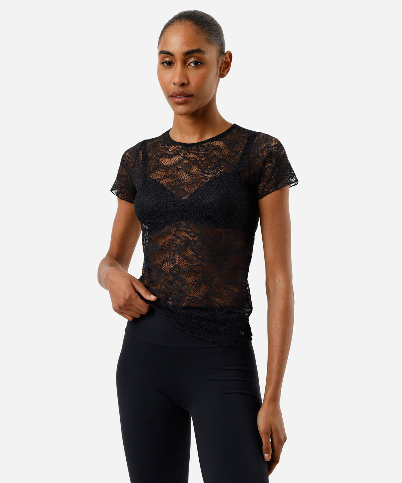 blusa feminina de renda manga curta preta