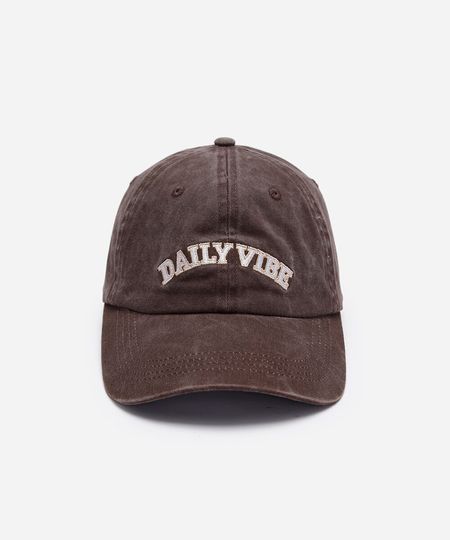 boné com aba curva estonado com bordado daily vibe marrom UNICO