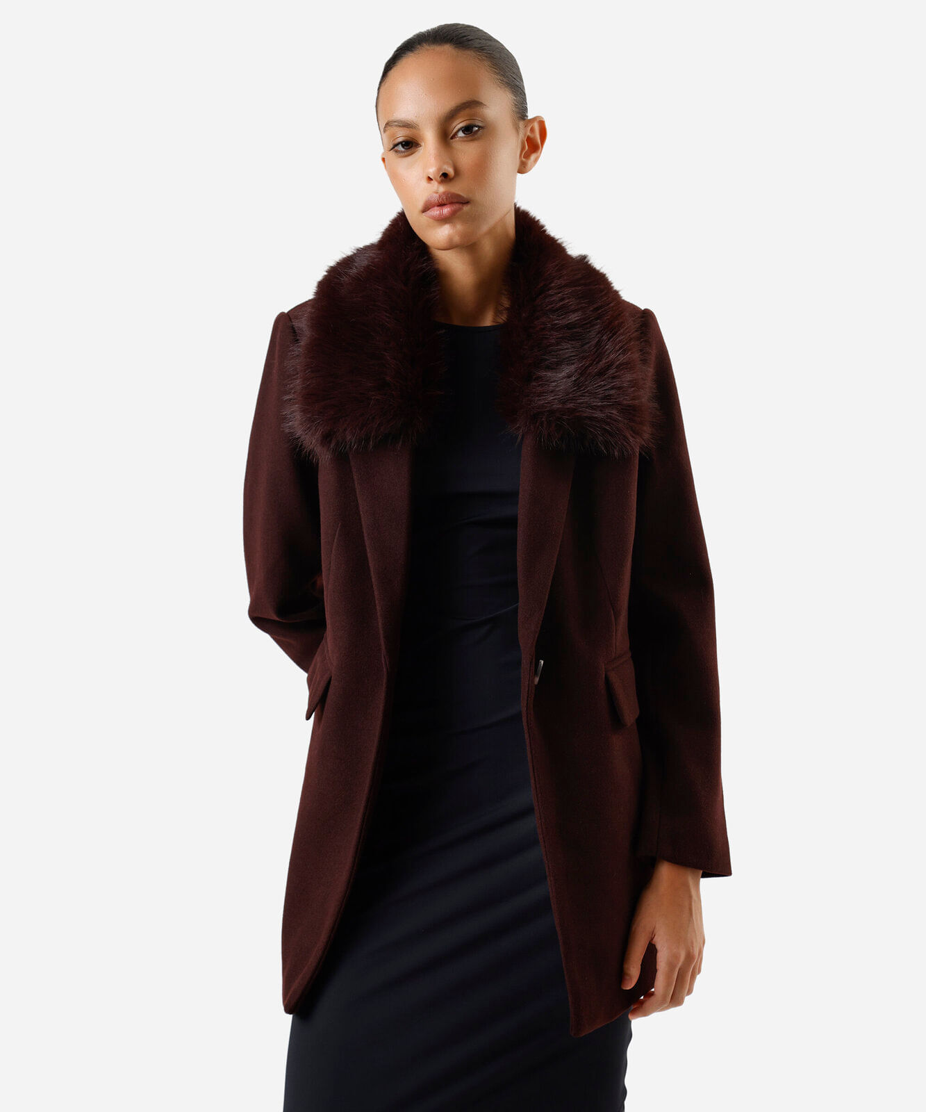 casaco feminino com gola de pelúcia marrom